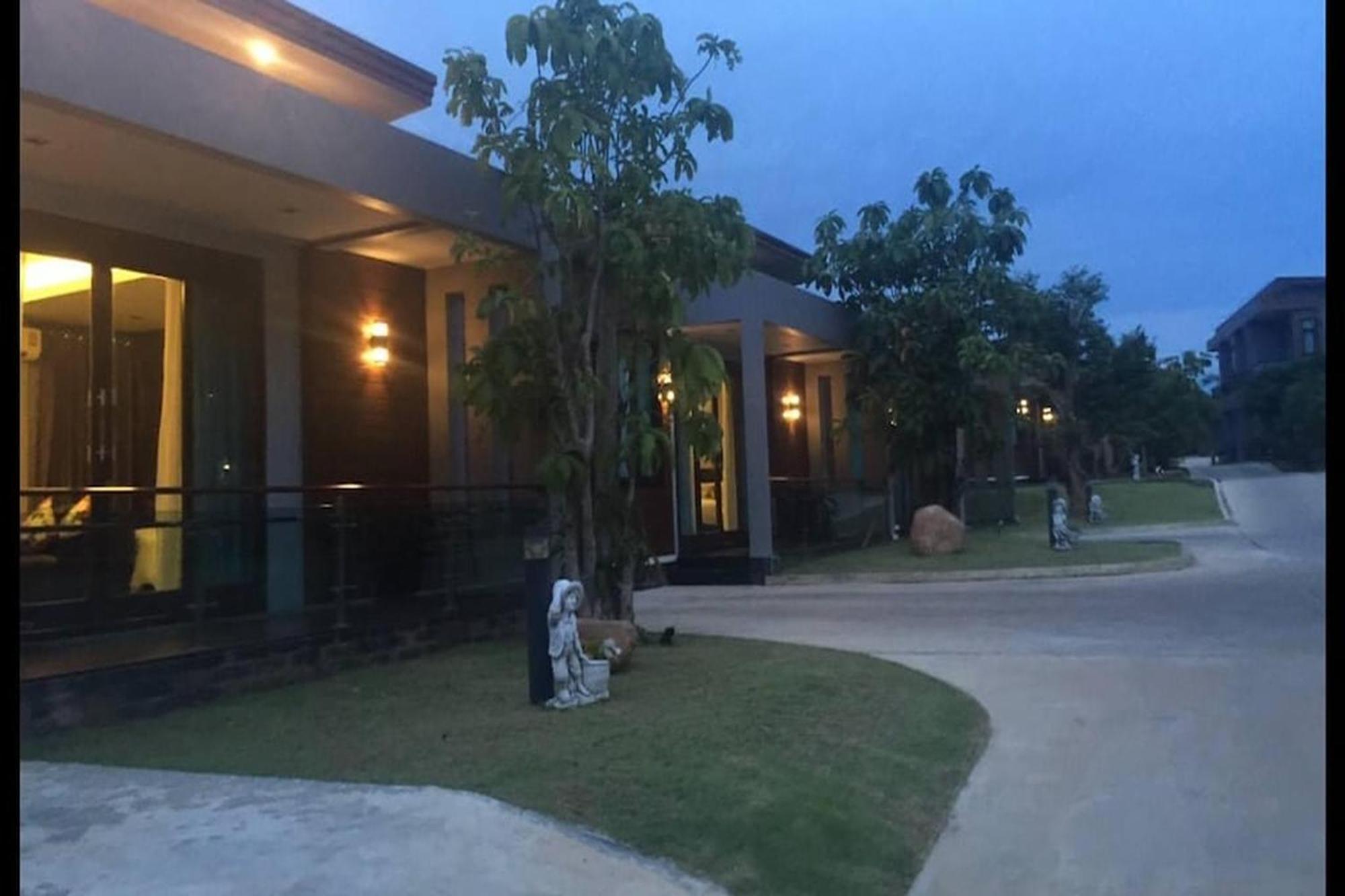Nutchana Hill Boutique Hotel 合艾 外观 照片