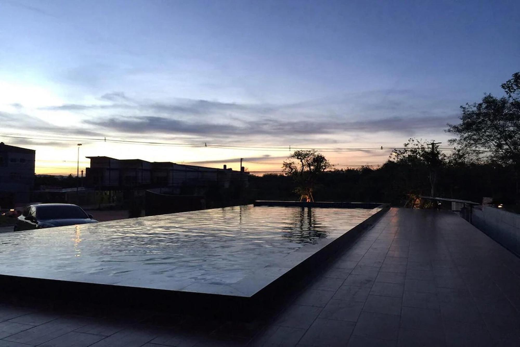 Nutchana Hill Boutique Hotel 合艾 外观 照片