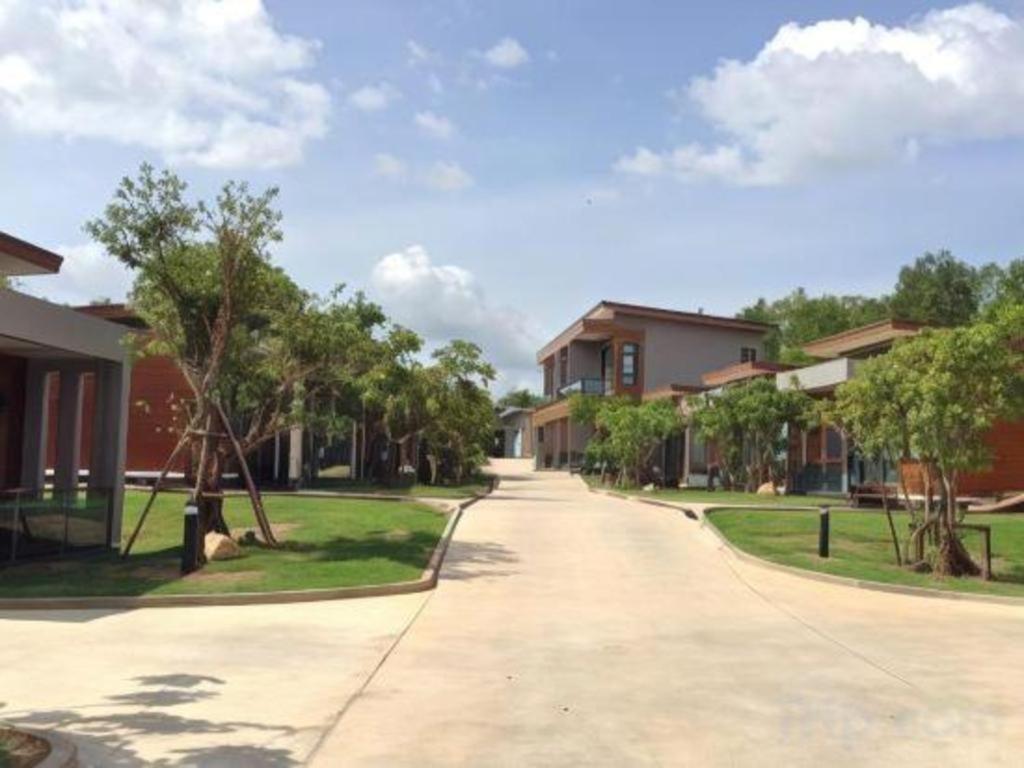 Nutchana Hill Boutique Hotel 合艾 外观 照片