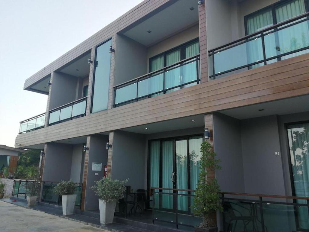 Nutchana Hill Boutique Hotel 合艾 外观 照片